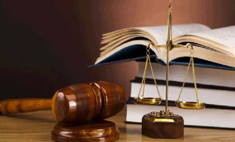 كيف تستفيد من الاستشارة القانونية المجانية؟
