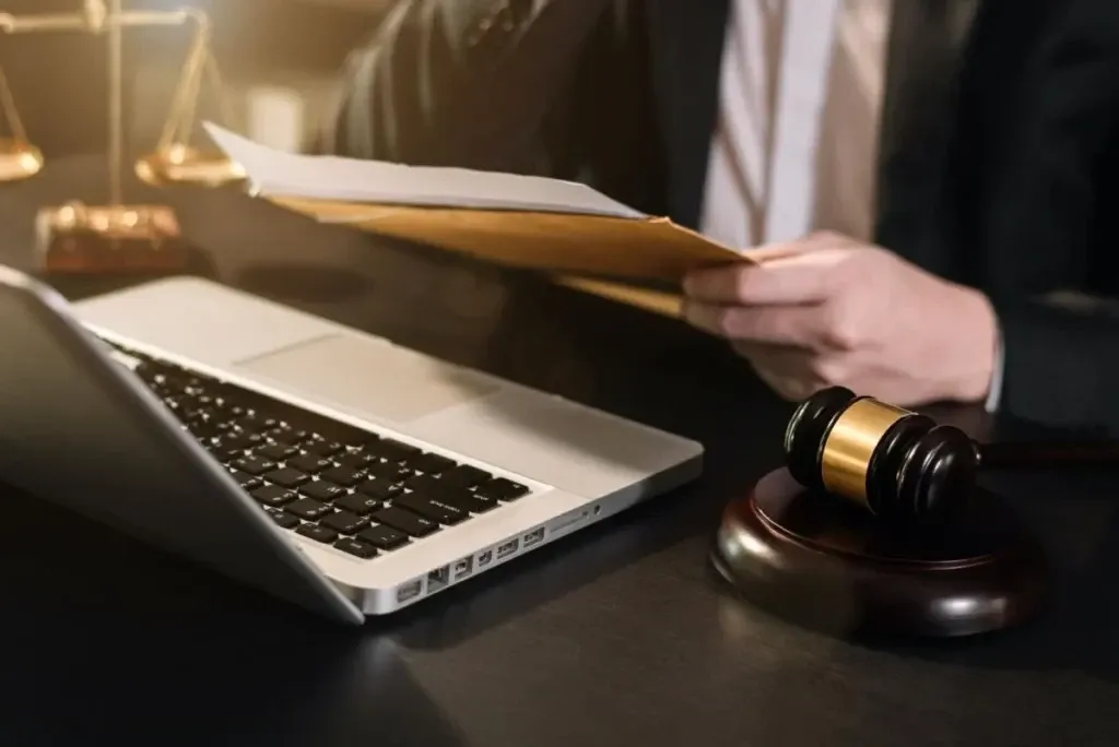 الأساس القانوني للدعوى العمالية في الإمارات