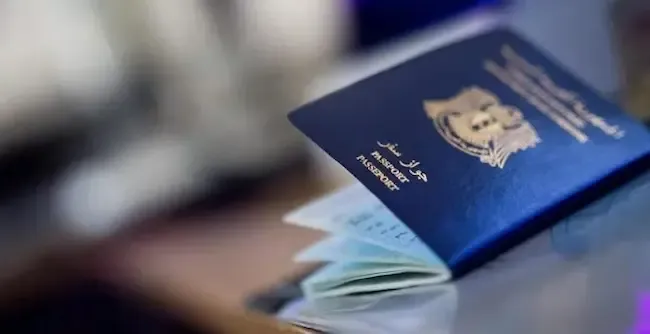 كيف تؤثّر تحديثات قانون الإقامة الجديد في الإمارات 2026 على فئات مختلفة؟