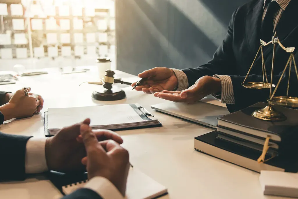 نصائح قانونية للمؤسسات والشركات