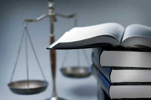 الإبعاد الإداري في إمارة دبي